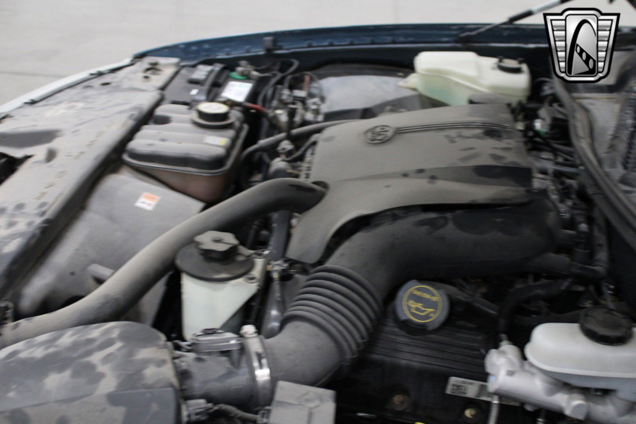 Used 2001 Lincoln Town Car Executive image 25