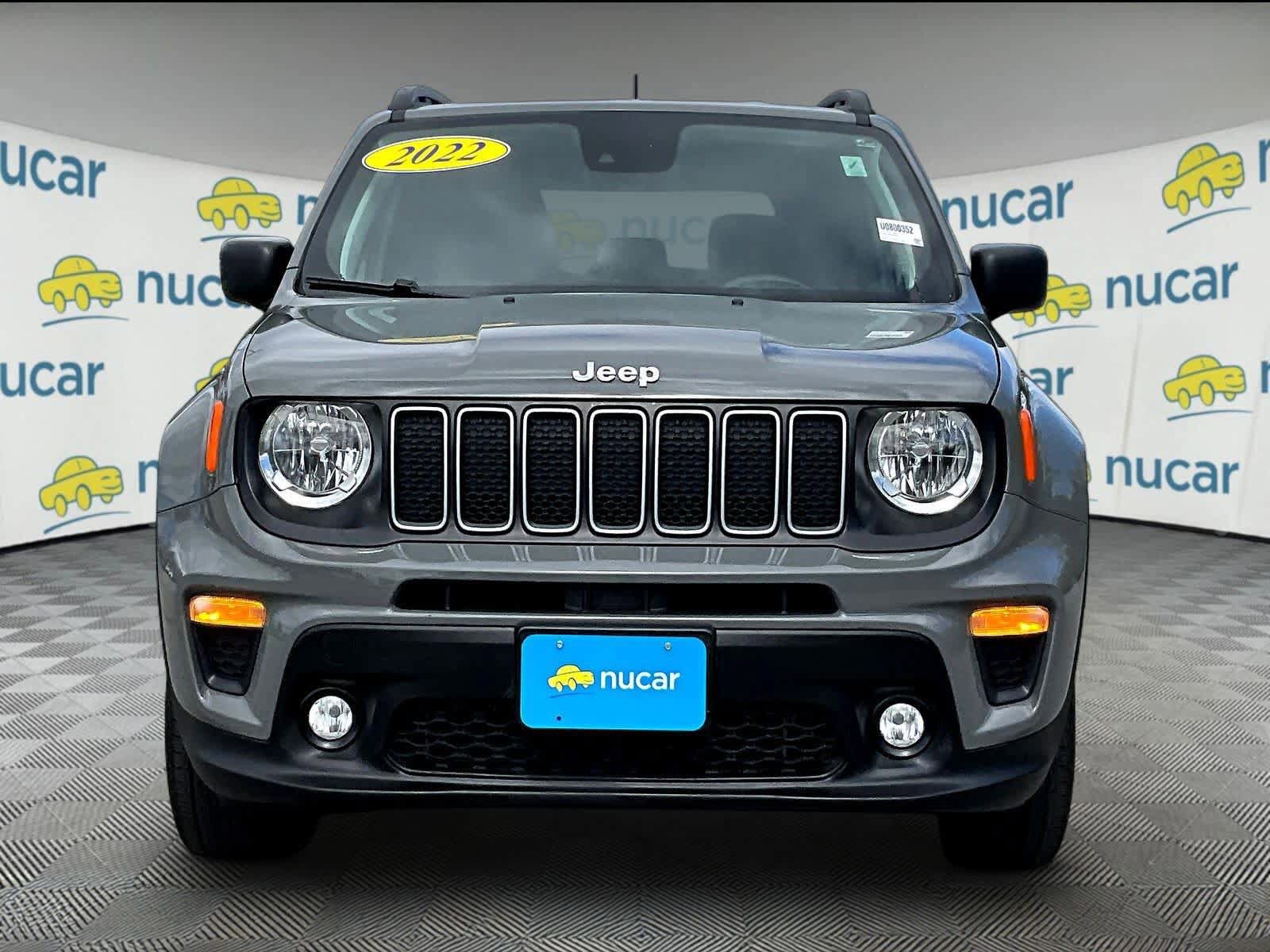 Used 2022 Jeep Renegade Latitude image 2