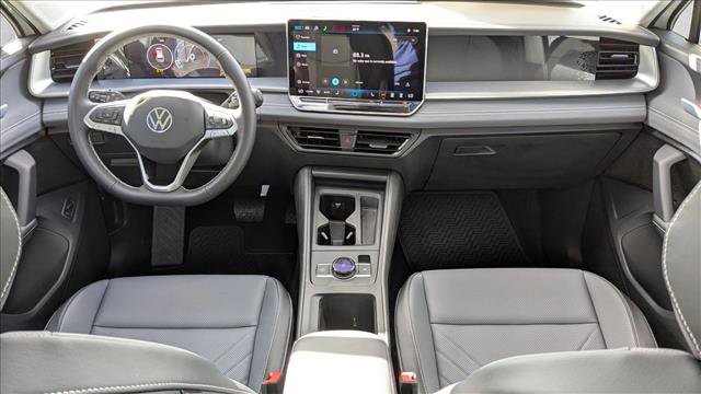 New 2026 Volkswagen Tiguan SE AWD/4WD image 24