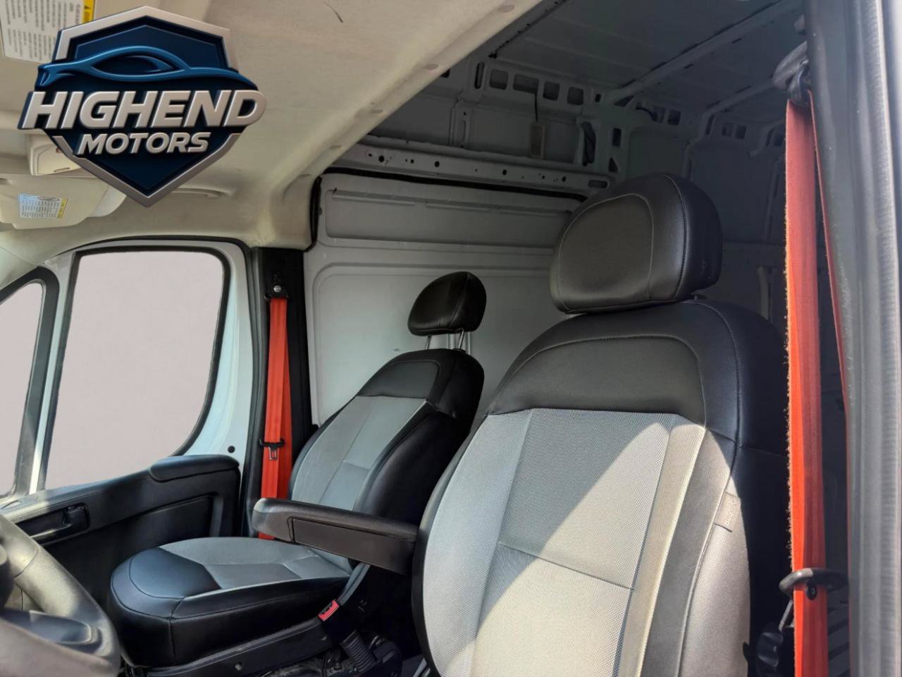 Used 2023 RAM ProMaster 3500 w/ Safety Group FWD image 13