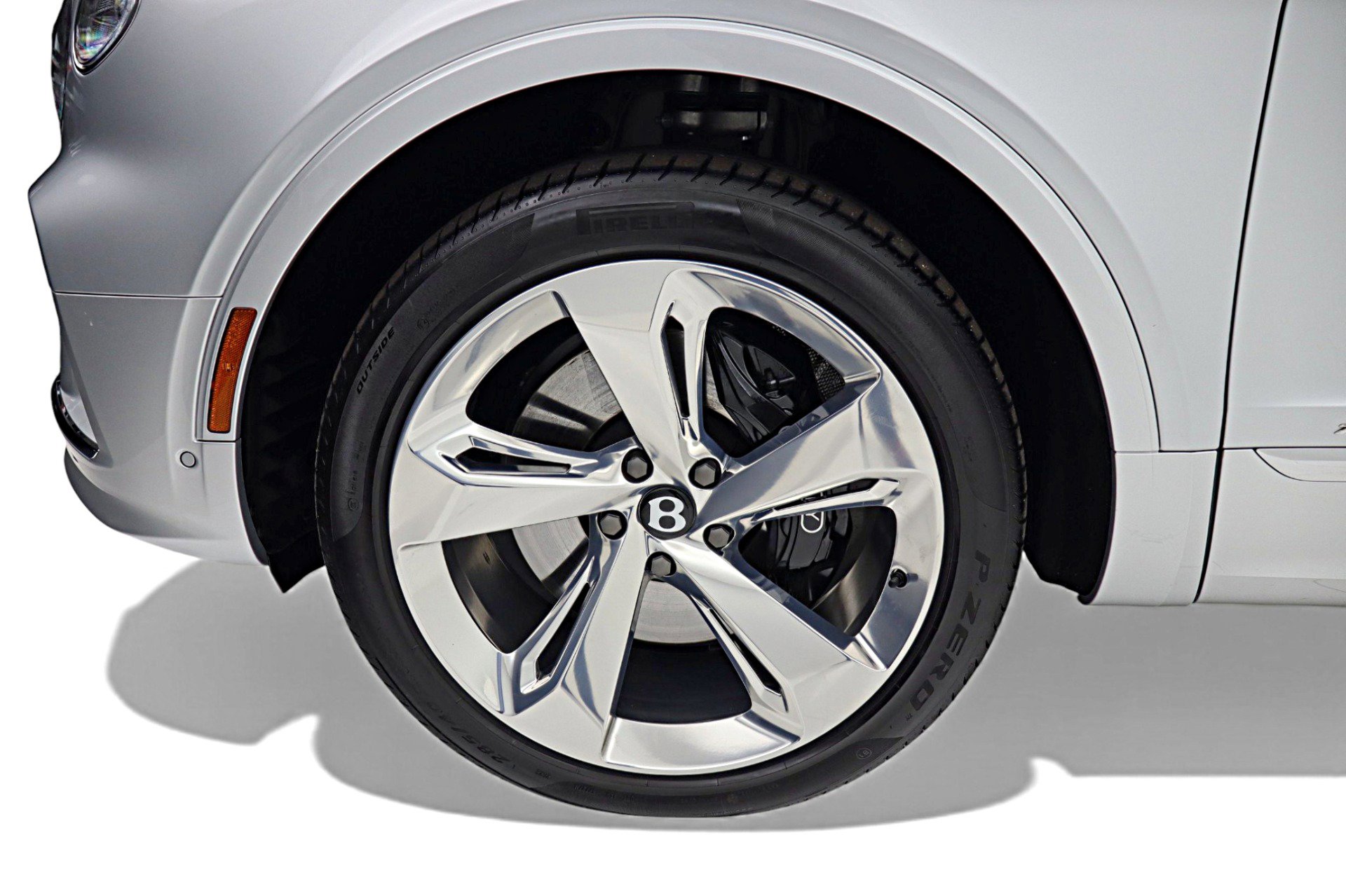 Used 2024 Bentley Bentayga Extended Wheelbase image 59