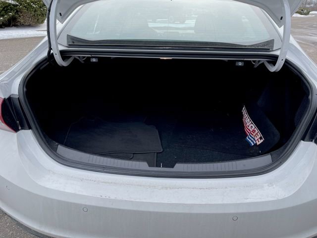 Used 2024 Chevrolet Malibu LT w/ Sport Edition image 25