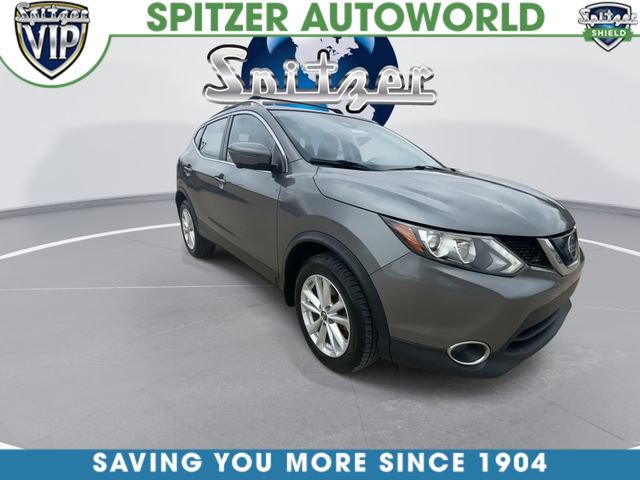 Used 2019 Nissan Rogue Sport SV w/ Technology Package image 2