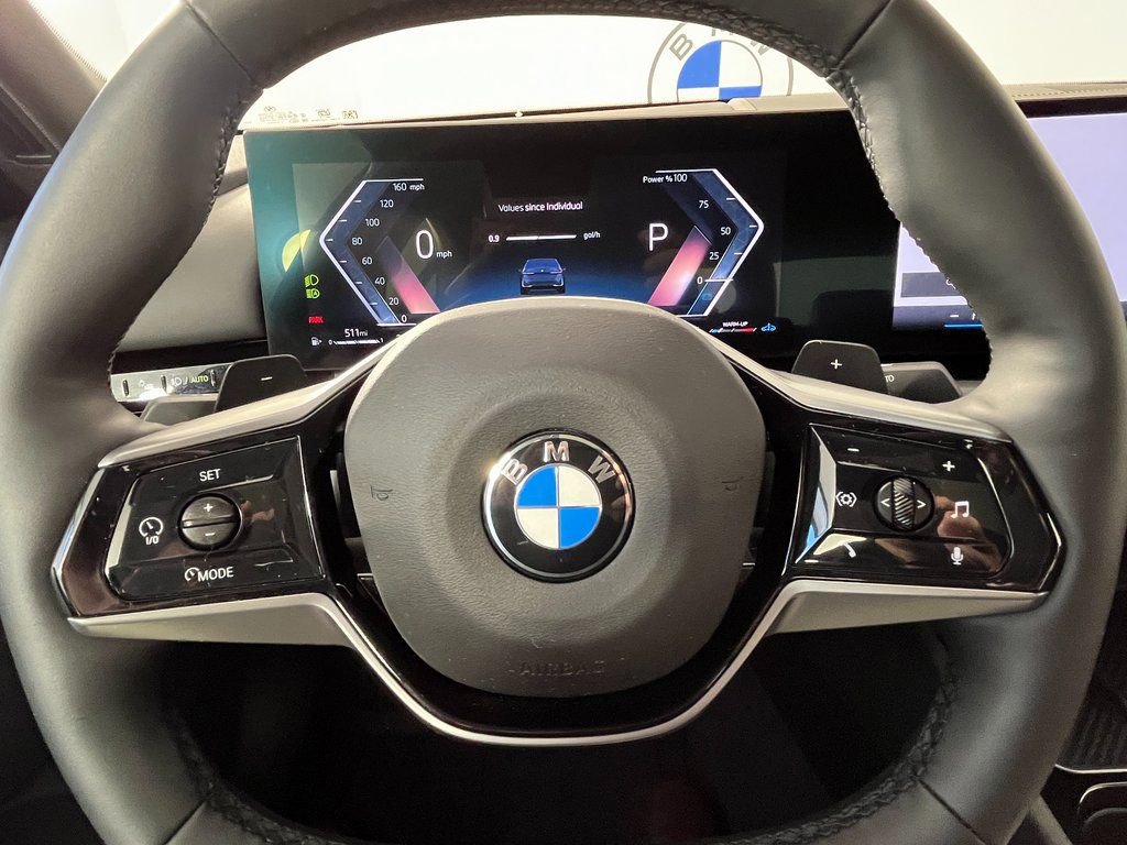 Certified 2025 BMW 530i xDrive 530i xDrive image 11