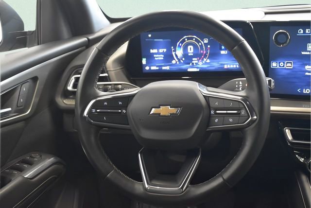 Used 2024 Chevrolet Traverse LT AWD/4WD image 24