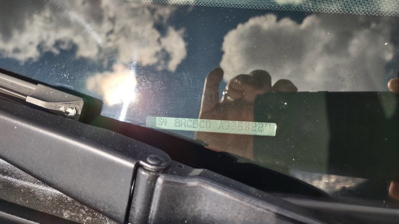 Used 2010 Subaru Outback 2.5i Premium w/ Popular Equipment Group 1B image 7