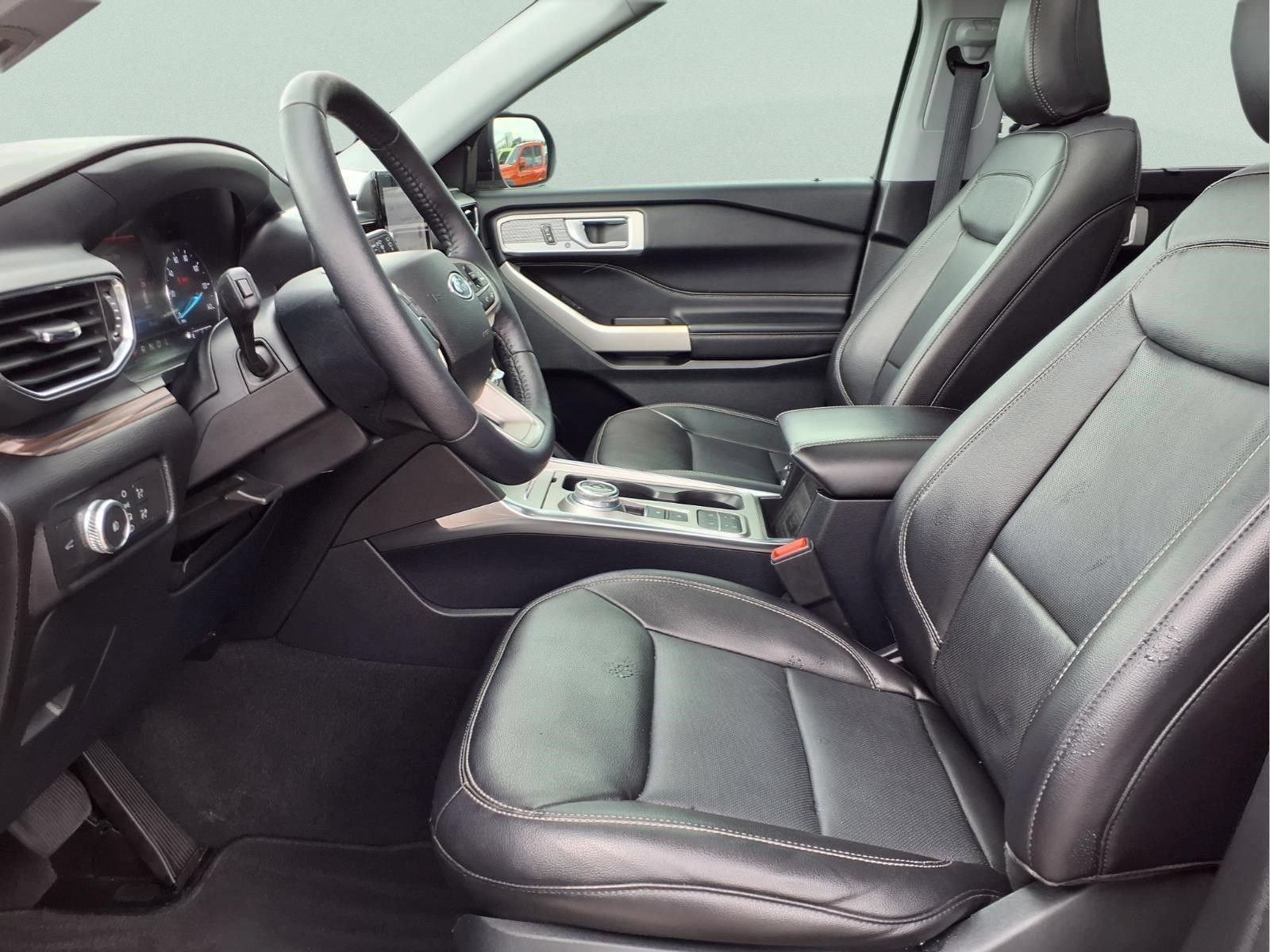 Used 2021 Ford Explorer Limited RWD image 10