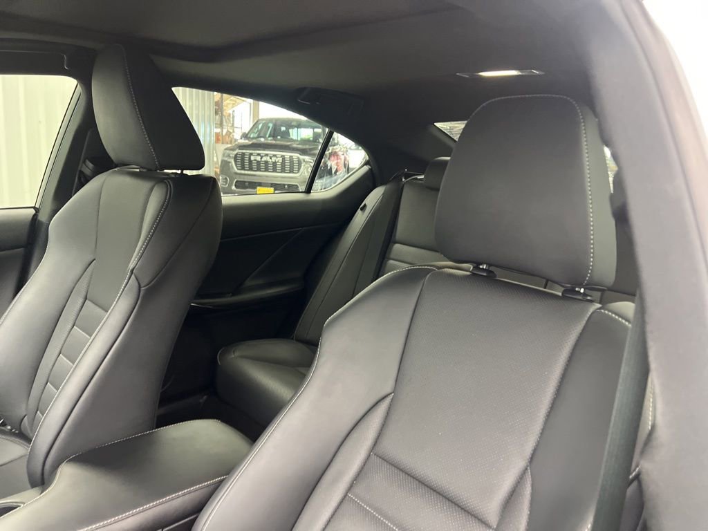 Used 2022 Lexus IS 350 F Sport image 14
