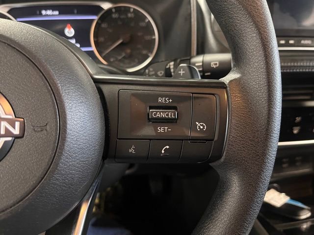Used 2024 Nissan Rogue S image 26