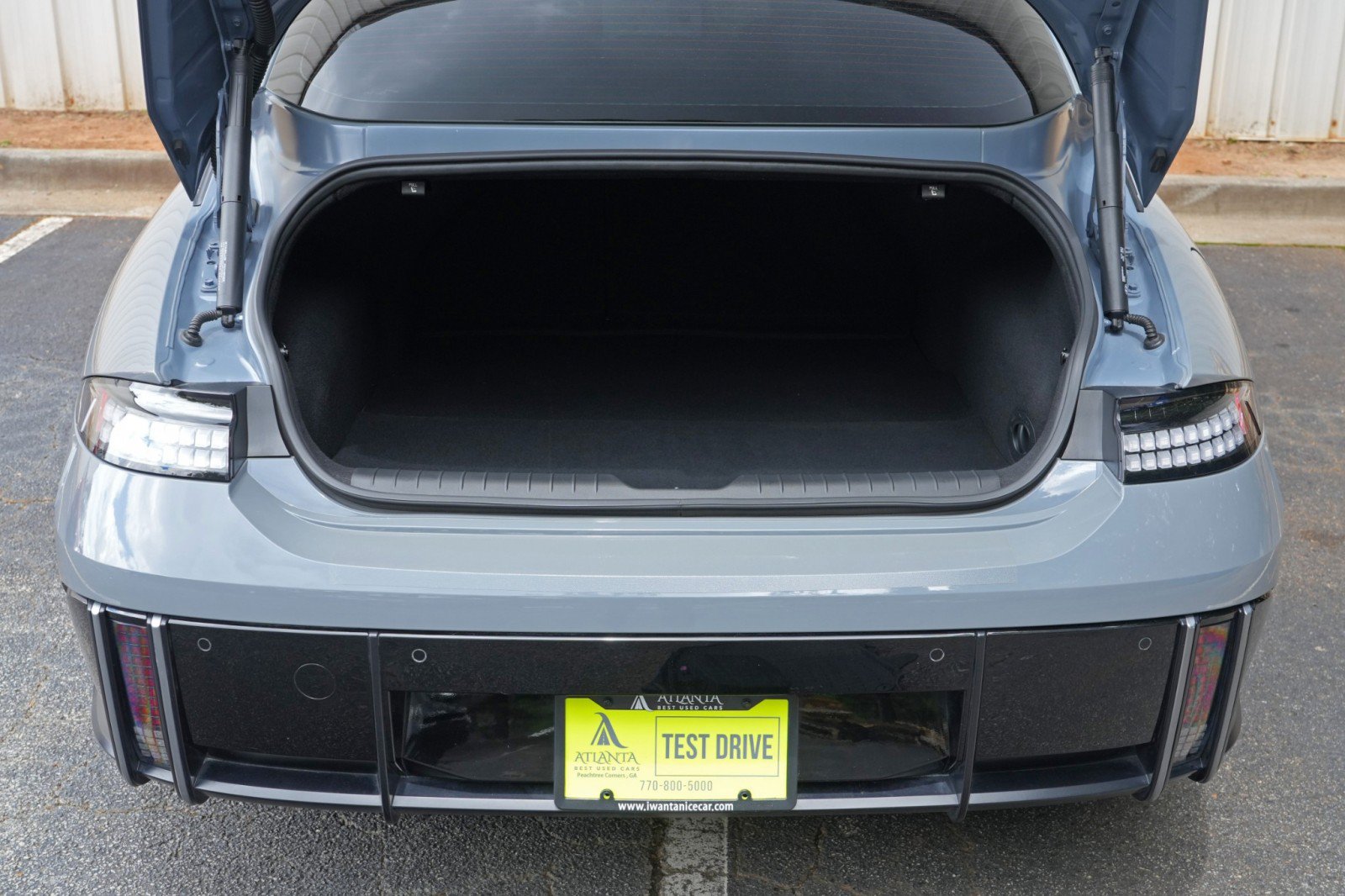 Used 2023 Hyundai Ioniq 6 SEL RWD image 8