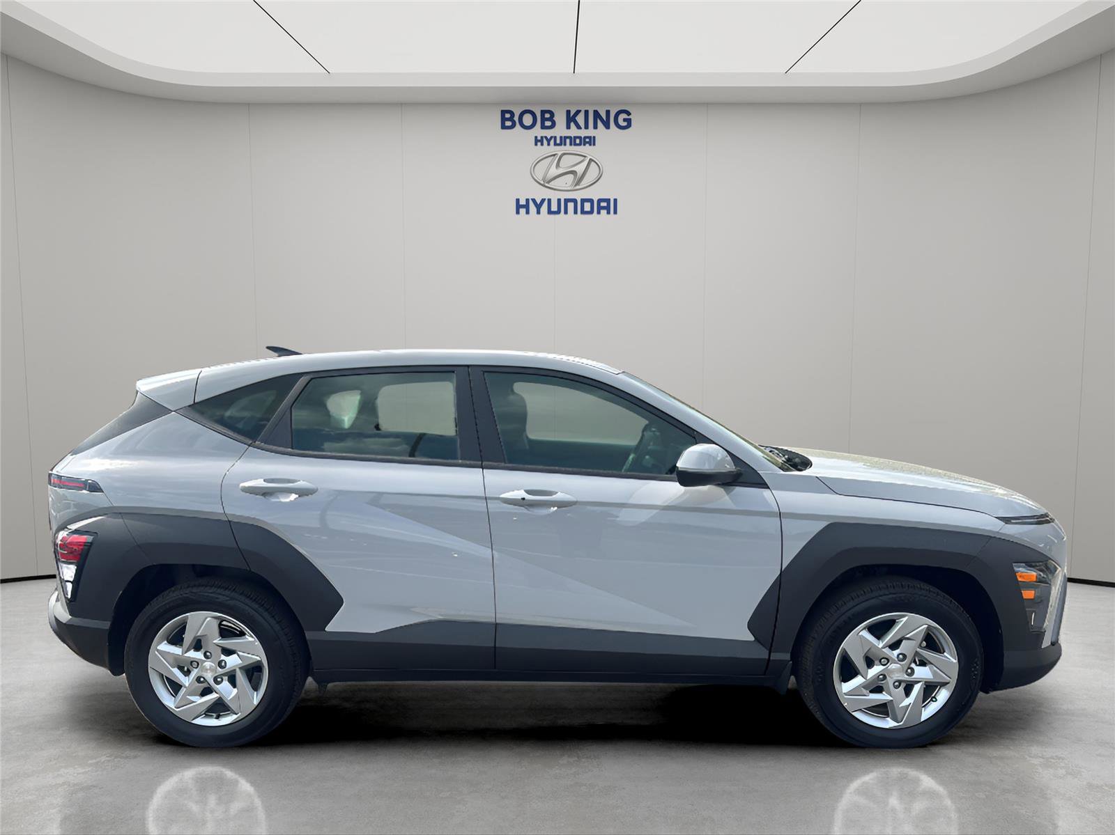 Certified 2026 Hyundai Kona SE image 6