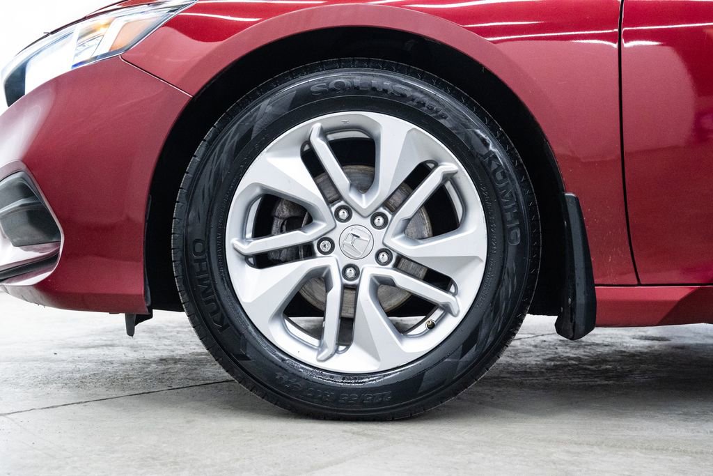 Used 2018 Honda Accord LX image 7