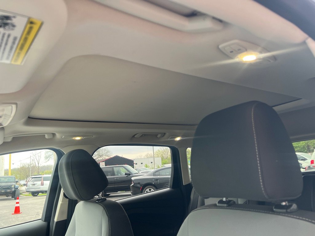 Used 2014 Ford Escape SE FWD image 22