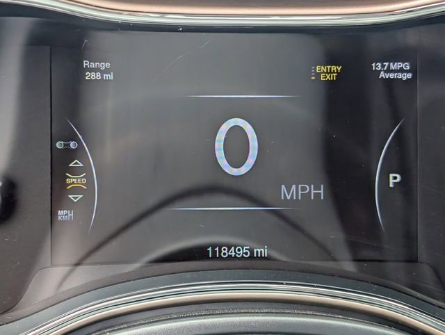 Used 2014 Jeep Grand Cherokee Overland image 31