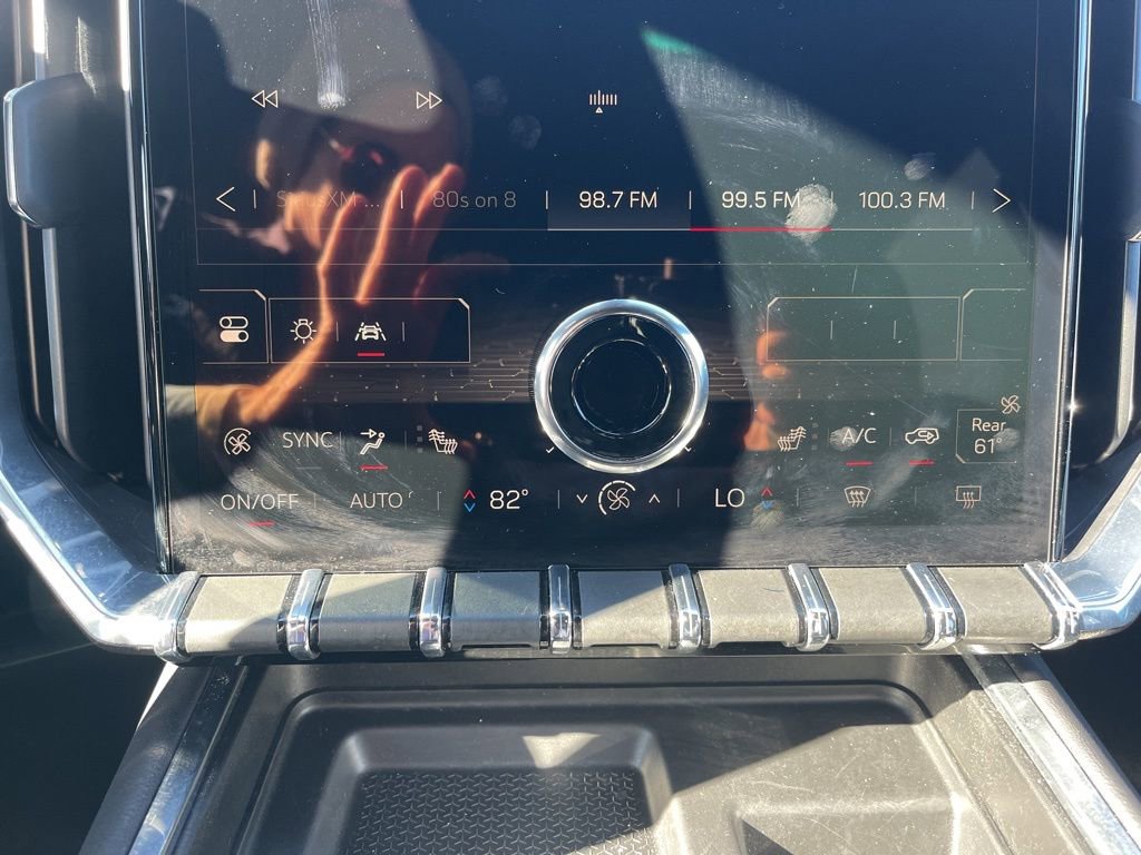 Used 2025 GMC Acadia Elevation image 21