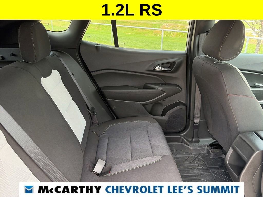 Used 2025 Chevrolet Trax RS w/ Driver Confidence Package FWD image 35