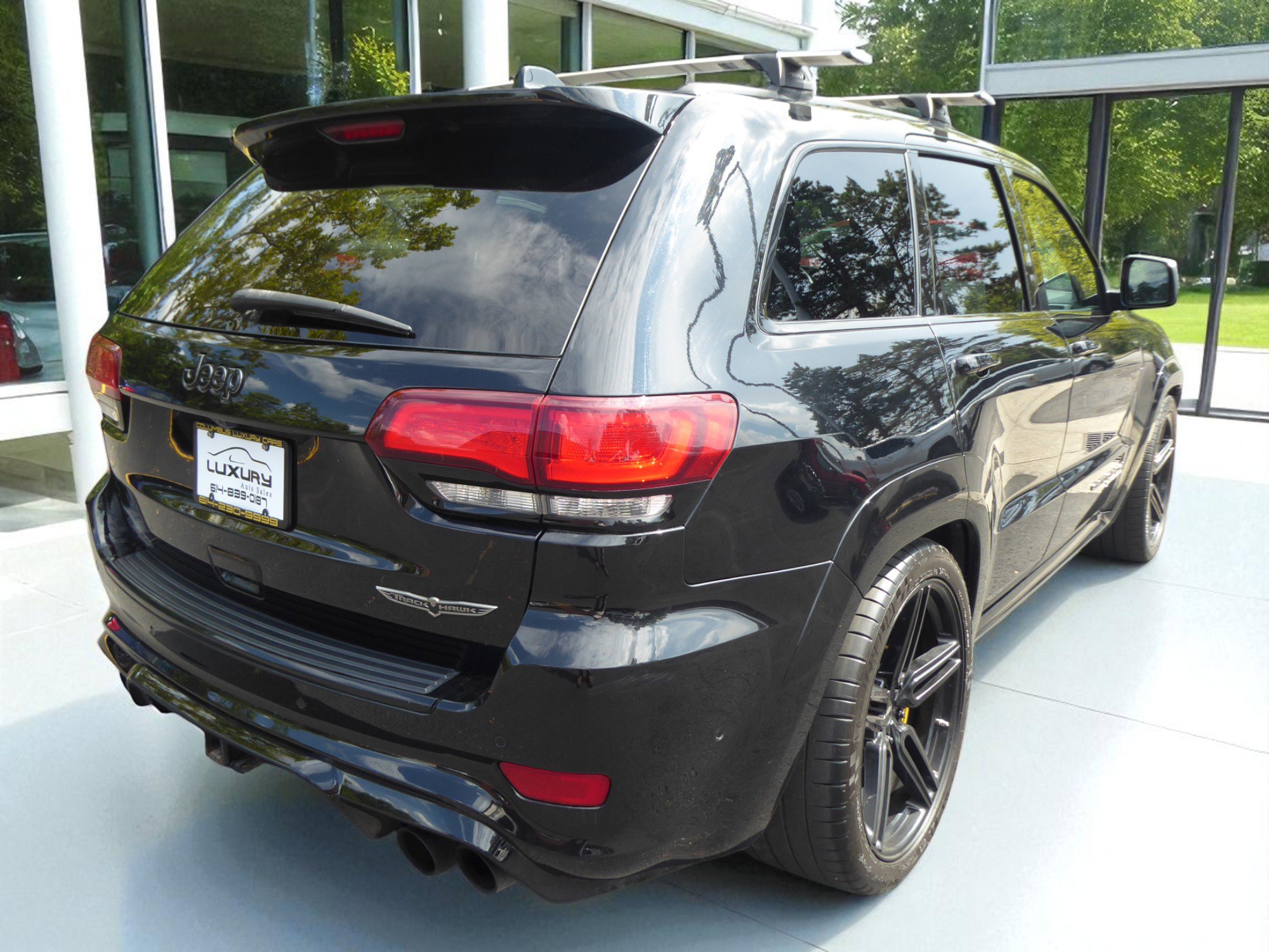 Used 2018 Jeep Grand Cherokee Trackhawk image 10