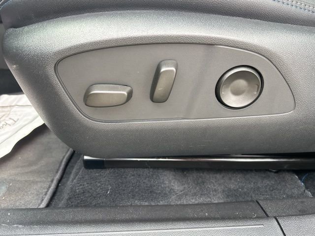 New 2026 Chevrolet Equinox EV LT image 16