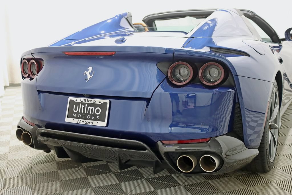 Used 2021 Ferrari 812 GTS RWD image 20