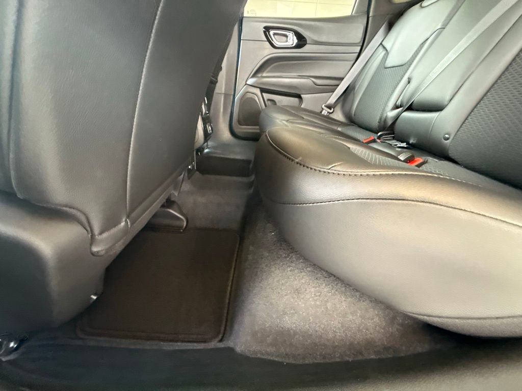 New 2026 Jeep Compass Altitude image 26