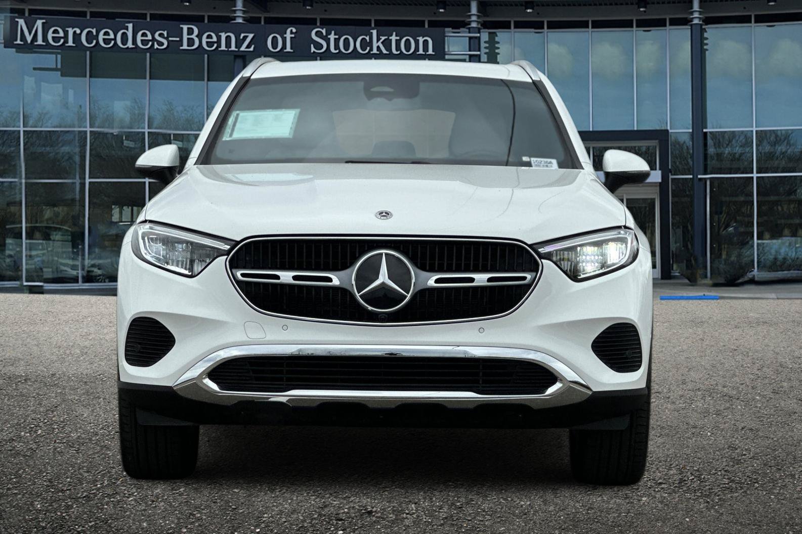 Certified 2025 Mercedes-Benz GLC 300 4MATIC image 9