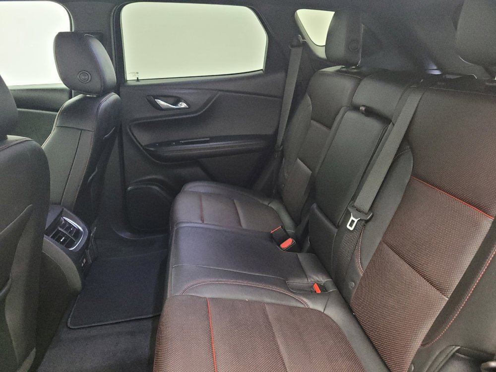 Used 2021 Chevrolet Blazer RS w/ Enhanced Convenience Package FWD image 18