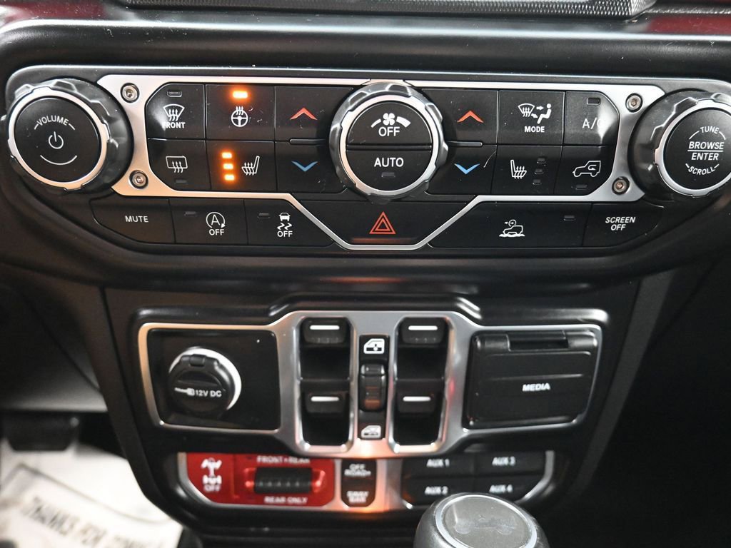 Used 2023 Jeep Wrangler Unlimited Rubicon image 15