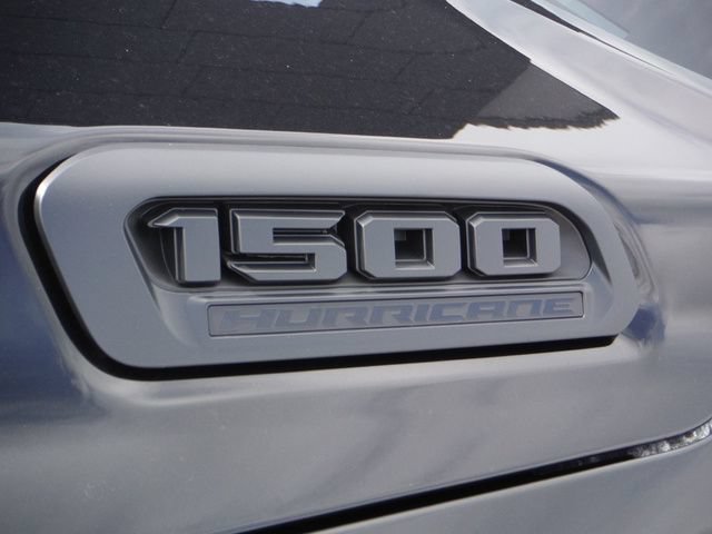 New 2027 RAM 1500 4x4 Crew Cab image 3