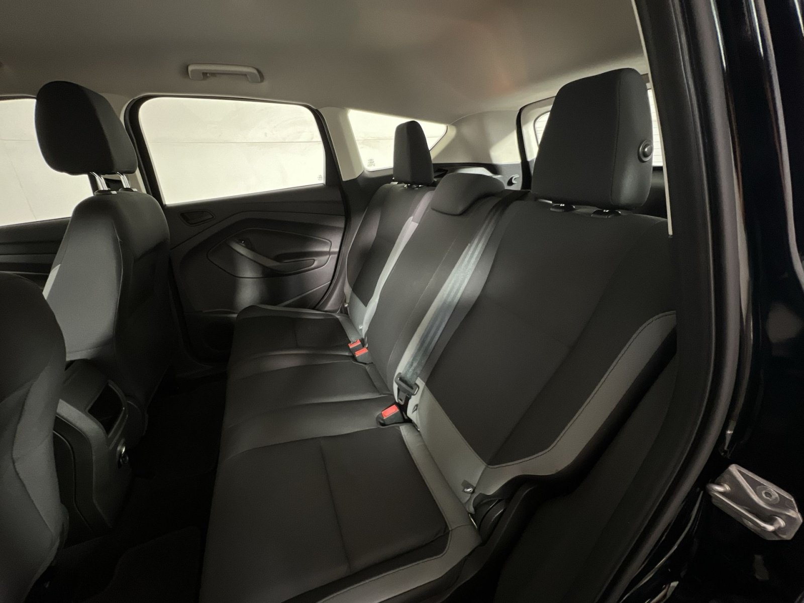 Used 2016 Ford Escape S FWD image 23