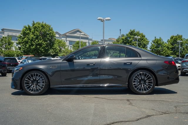 New 2026 Mercedes-Benz E 53 AMG e 4MATIC Sedan image 4