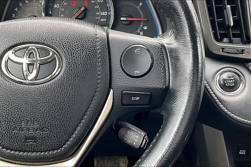Used 2015 Toyota RAV4 Limited w/ Technology Package AWD/4WD image 13