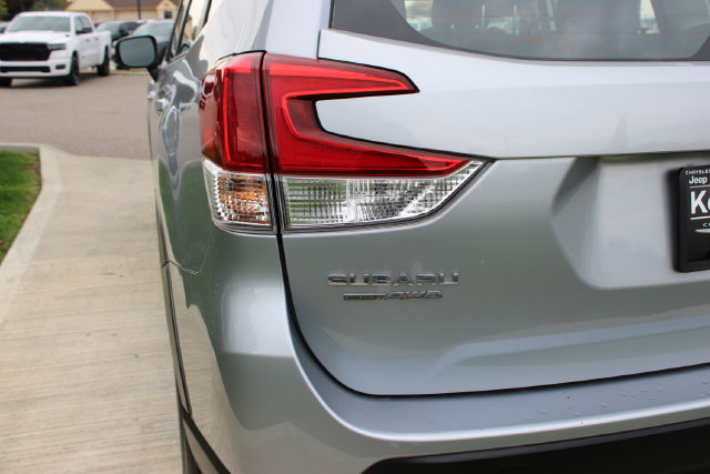 Used 2021 Subaru Forester AWD/4WD image 25