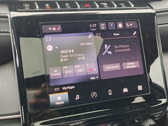 New 2025 Jeep Grand Cherokee Altitude image 24