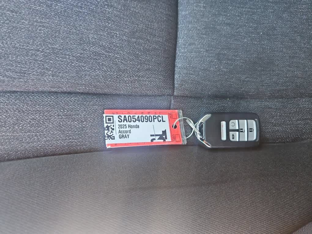 Used 2025 Honda Accord SE image 20