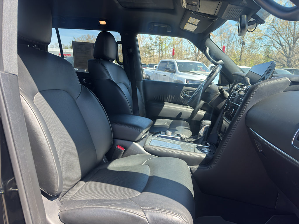 Used 2023 Nissan Armada SL w/ Midnight Edition Package RWD image 16
