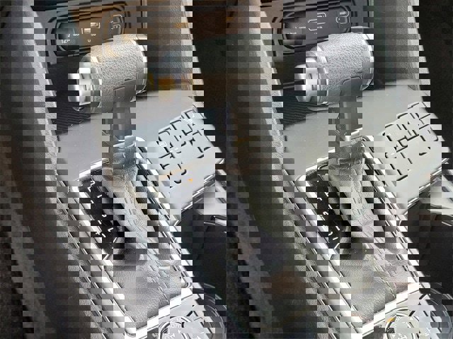 Used 2024 Kia Sportage LX image 19