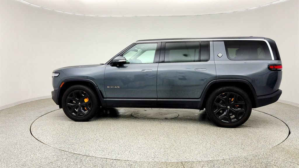 Used 2024 Rivian R1S Adventure AWD/4WD image 8