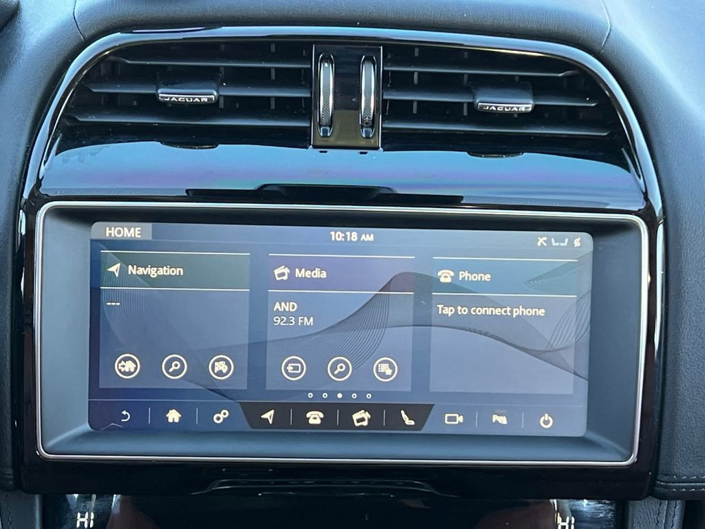 Used 2019 Jaguar F-PACE Portfolio image 19