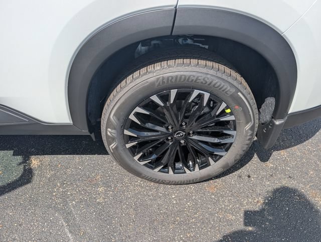 New 2026 Nissan Rogue Dark Armor AWD/4WD image 19