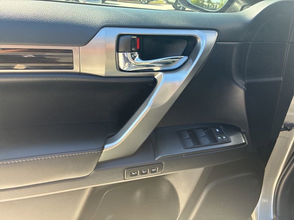 Used 2023 Lexus GX 460 Premium image 19