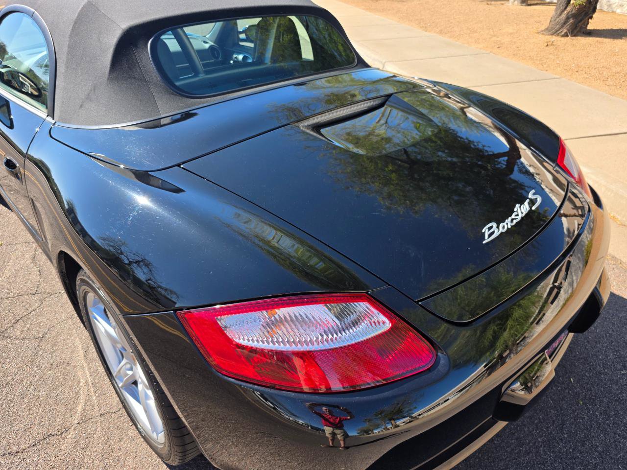 Used 2005 Porsche Boxster S image 21