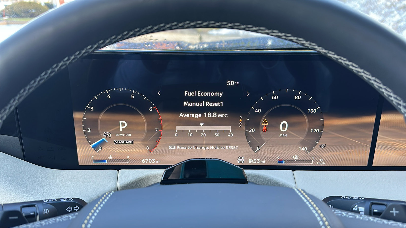 Certified 2025 Nissan Armada Platinum Reserve image 18