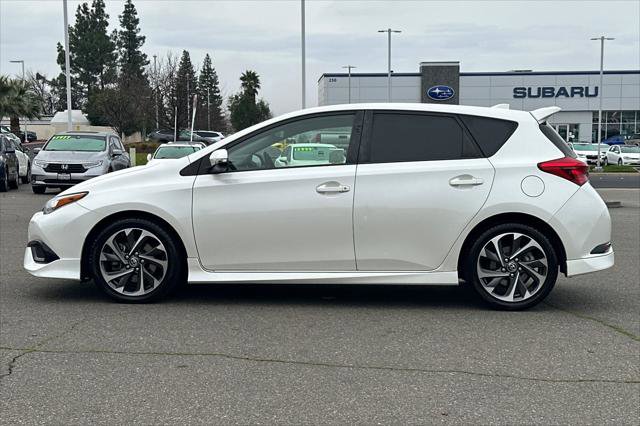 Certified 2017 Toyota Corolla iM w/ Carpet Mat Package image 9