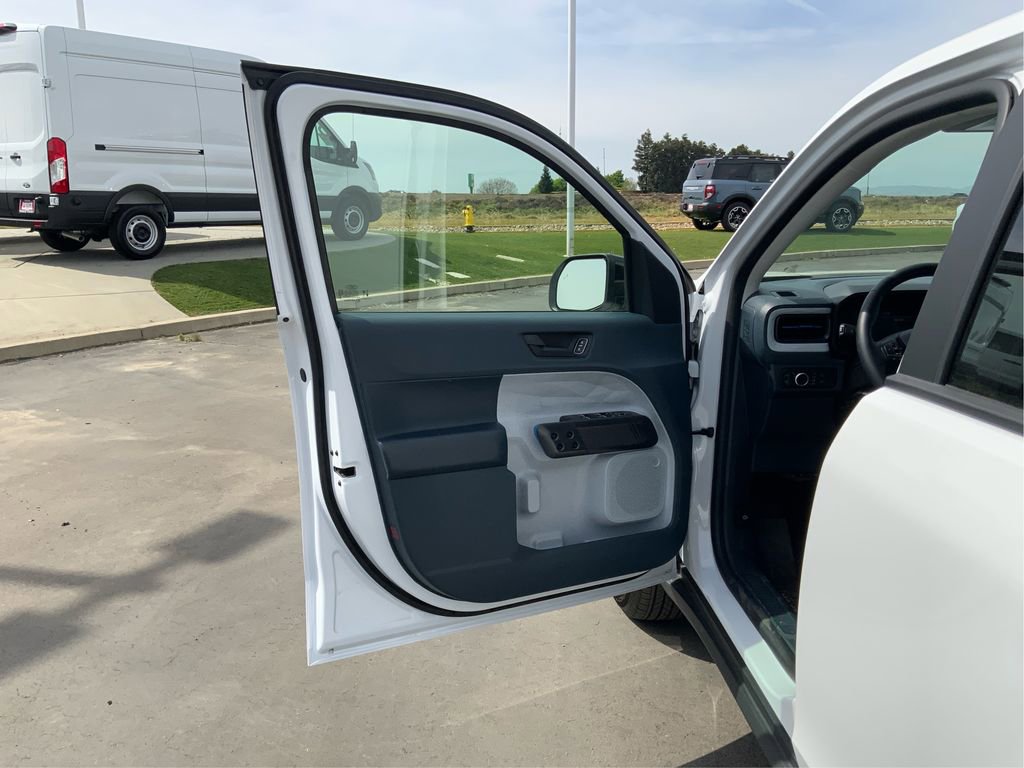 Used 2025 Ford Maverick XLT w/ XLT Luxury Package FWD image 19