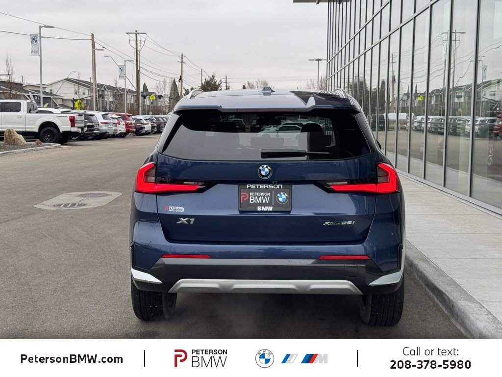 Used 2023 BMW X1 xDrive28i w/ Convenience Package image 5