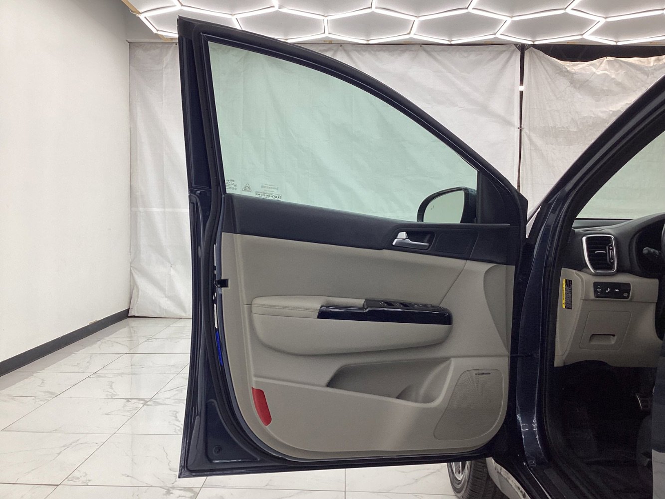 Used 2020 Kia Sportage SX image 18