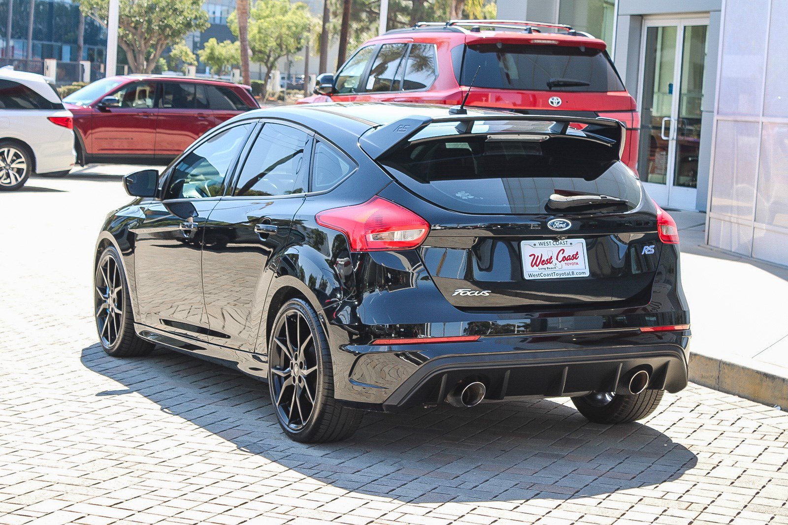 Used 2017 Ford Focus RS AWD/4WD image 9