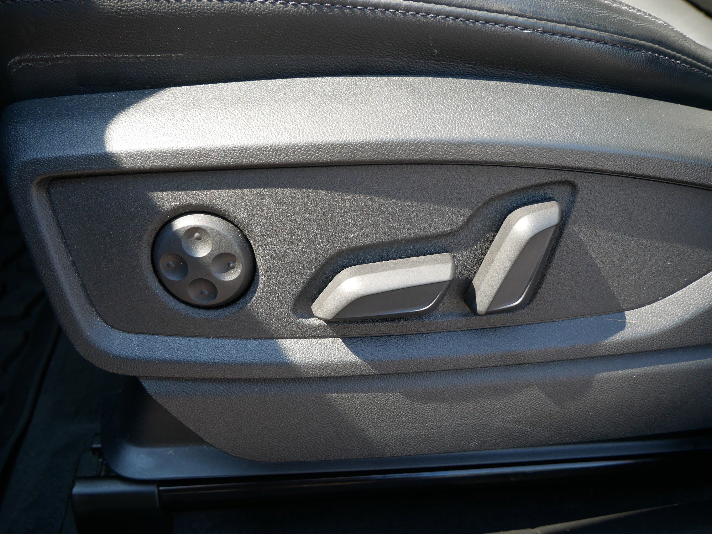 Used 2022 Audi Q5 2.0T Premium Plus w/ Premium Plus Package image 23