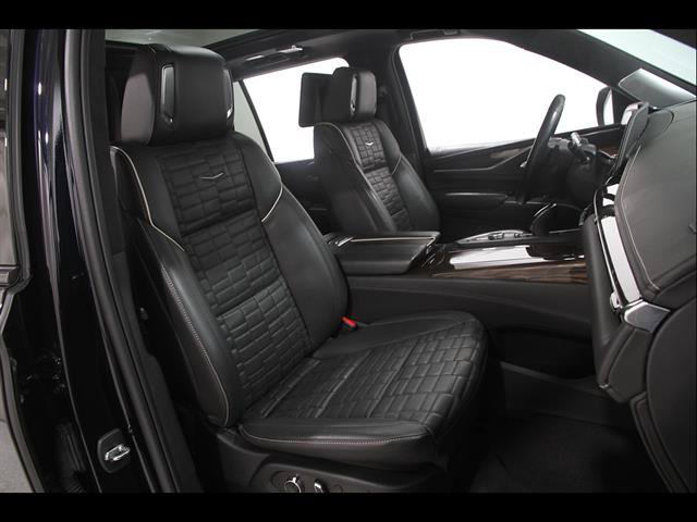 Used 2022 Cadillac Escalade Sport Platinum AWD/4WD image 19