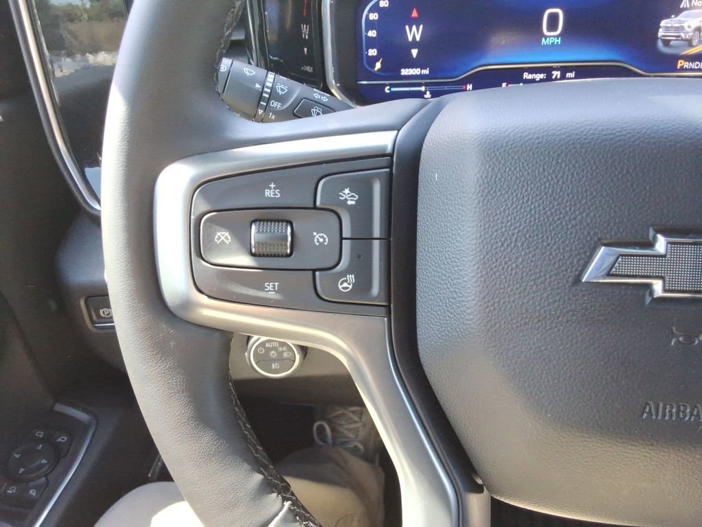 Certified 2024 Chevrolet Silverado 2500 LTZ w/ LTZ Plus Package image 28